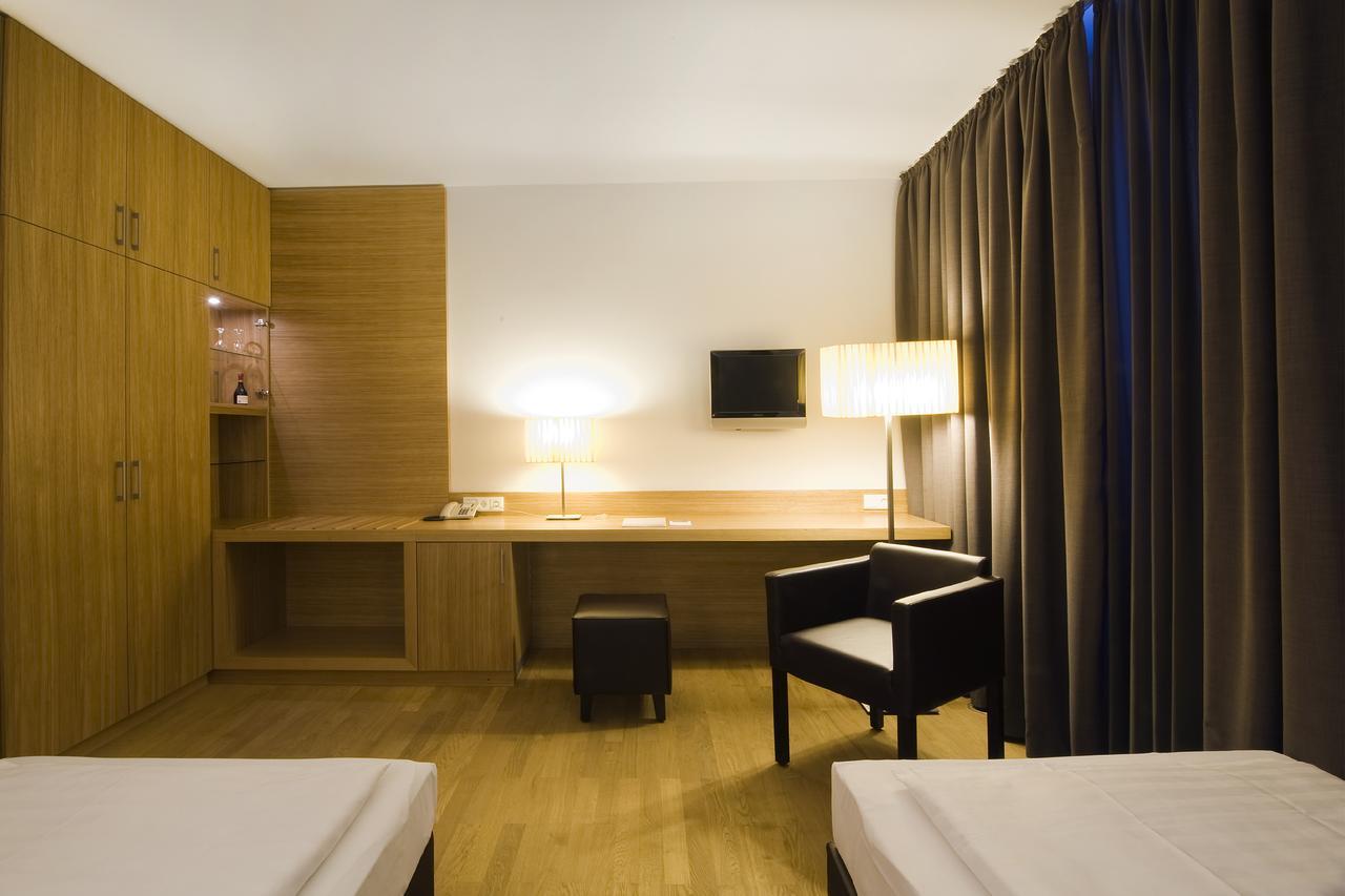 Hotel Thalmair ミュンヘン エクステリア 写真